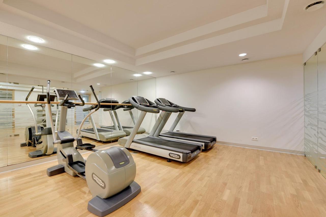 Waterlane Riverside Spa, Pool & Gym By Downtown Apartments Gdansk Exterior photo